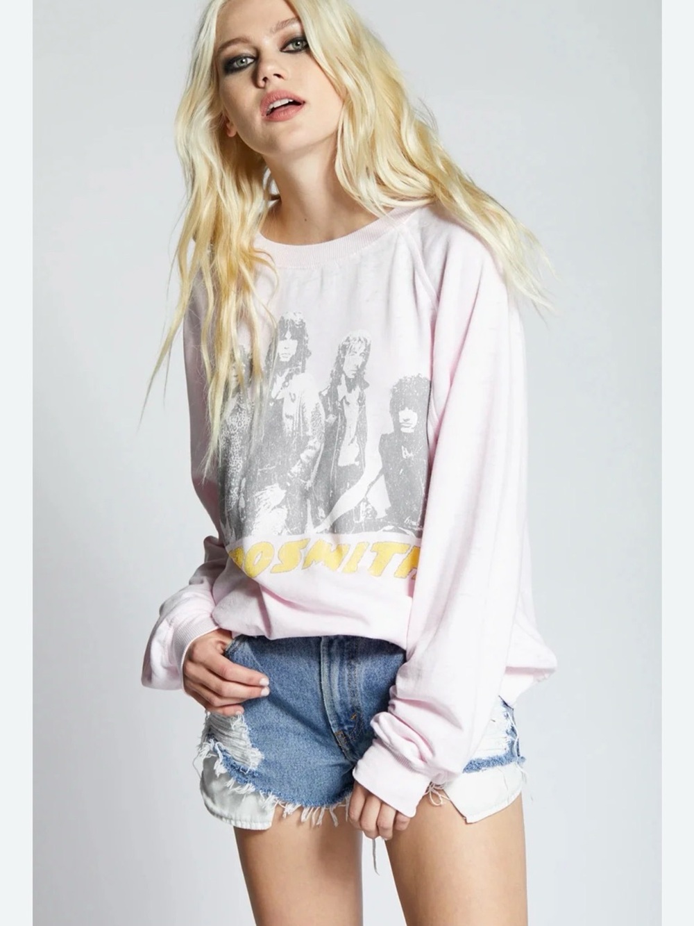 Recycled Karma Aerosmith Light Pink Sweatshirt Size M